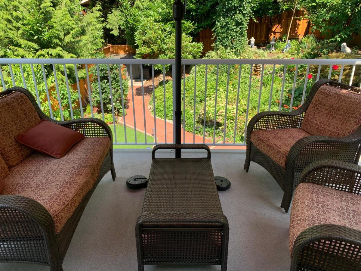 Beautiful Modern Suite North Vancouver Bagian luar foto